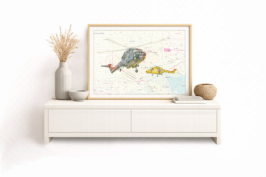 Sea Lynx Last Flight Motiv 3 von 6 mit zwei Sea Lynx Hubschraubern der Deutschen Marine in Sonderlackierung vor Seekarte der Helgoländer Bucht, Gero Klemke – Kunstdruck von Gero Klemke