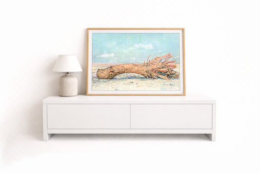 Baumstumpf am Strand – Kunstdruck von Gero Klemke