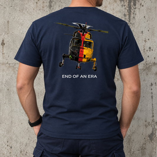 Sea Lynx End of an Era T Shirt mit großem Rückenmotiv des Marinehubschraubers in Sonderlackierung – Kunstdruck von Gero Klemke