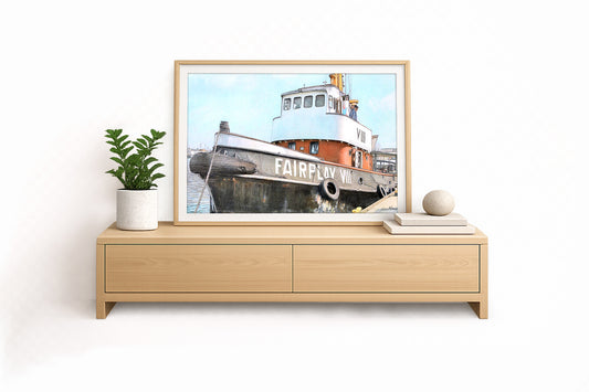 Schlepper Fairplay VIII am Pier – Kunstdruck von Gero Klemke