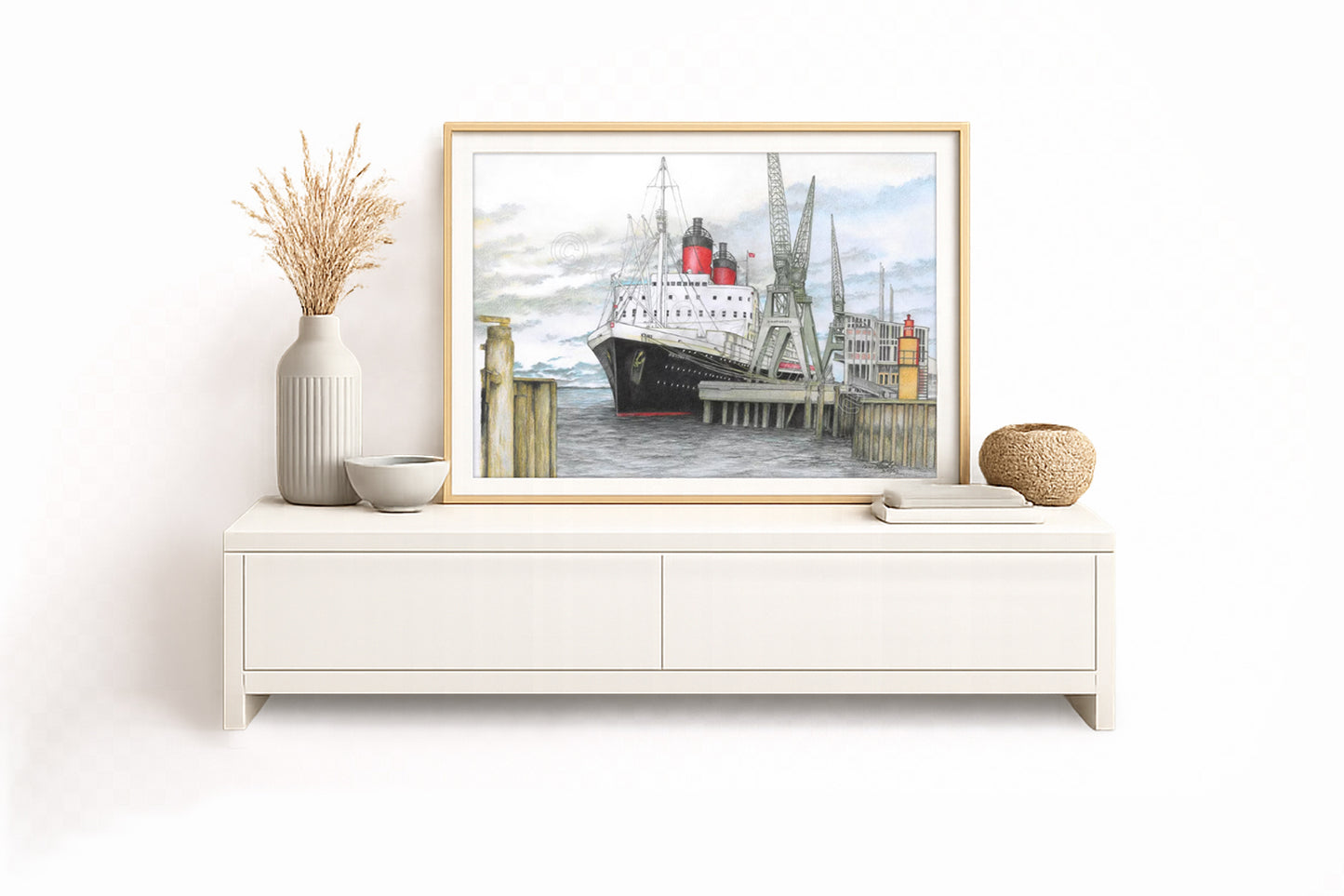 Hanseatic am Pier Hamburg