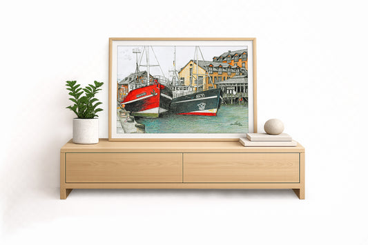 Fischkutter in Heiligenhafen – Kunstdruck von Gero Klemke