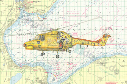 Sea Lynx Last Flight Motiv 2 von 6, Sea Lynx der Deutschen Marine in gelb orangefarbener Sonderlackierung auf Seekarte der Lübecker Bucht, Gero Klemke
